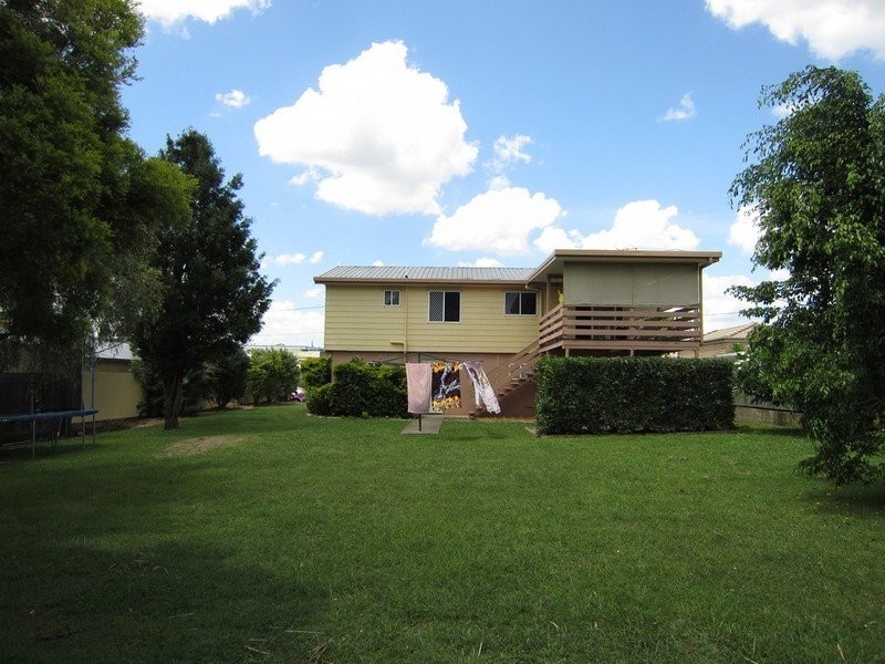 24 Kingston Way, Raceview QLD 4305