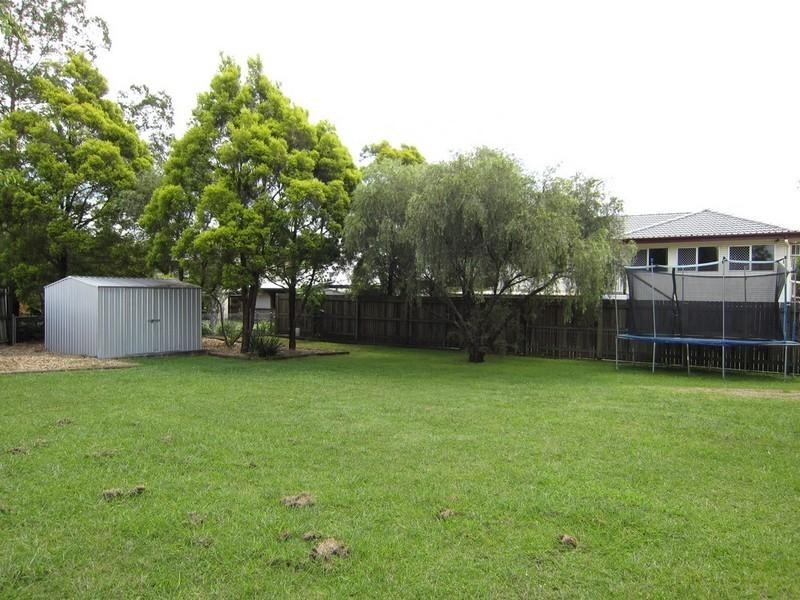 24 Kingston Way, Raceview QLD 4305