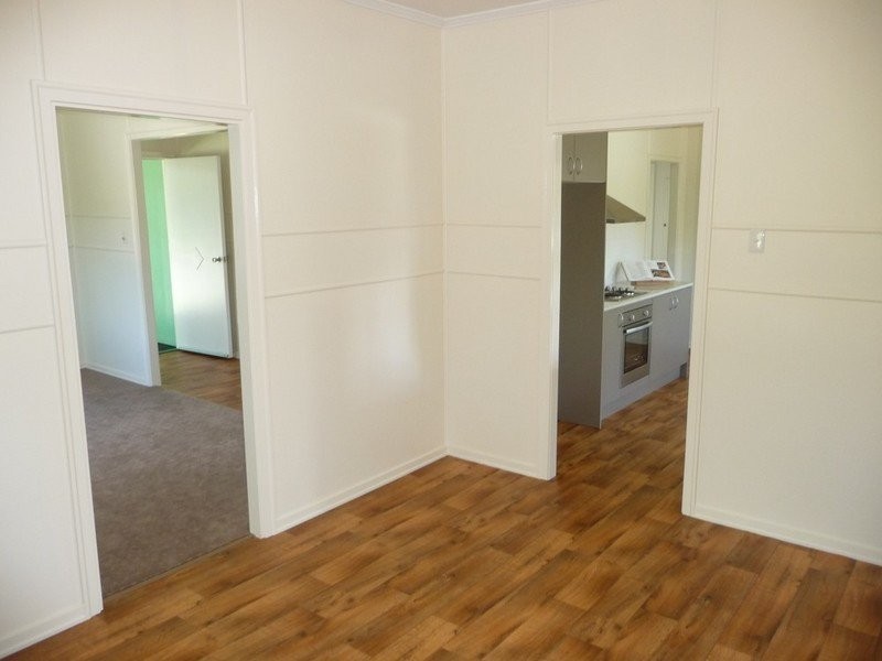 1 Bottomley Street, Brassall QLD 4305