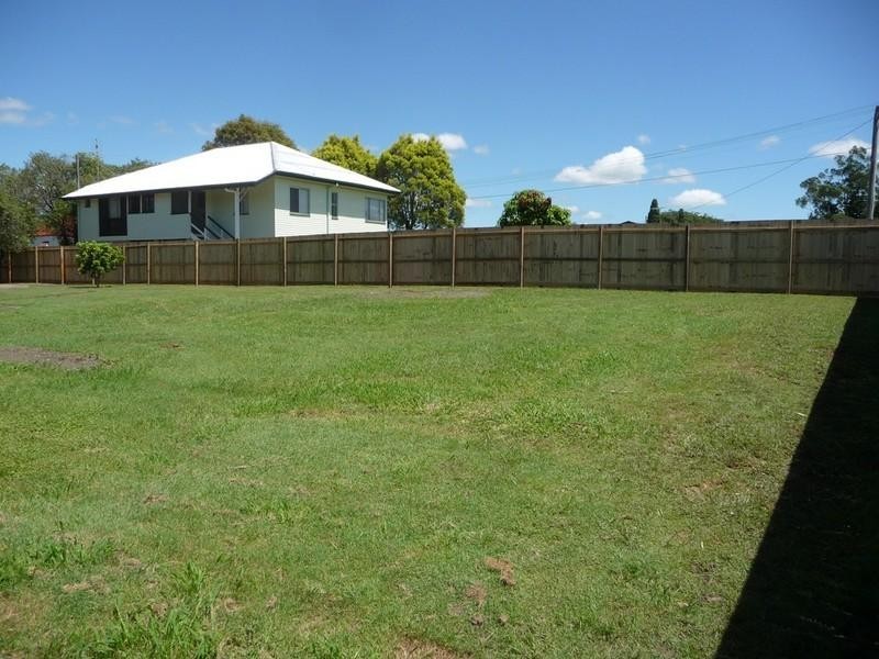 41 Haig Street, Brassall QLD 4305