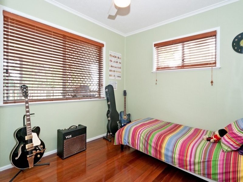 32 Tanya Gay Avenue, Brassall QLD 4305