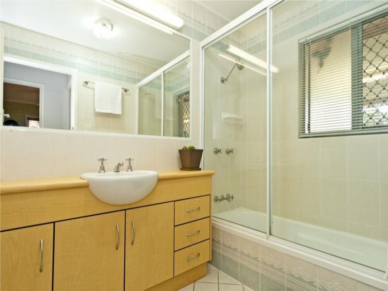 32 Tanya Gay Avenue, Brassall QLD 4305