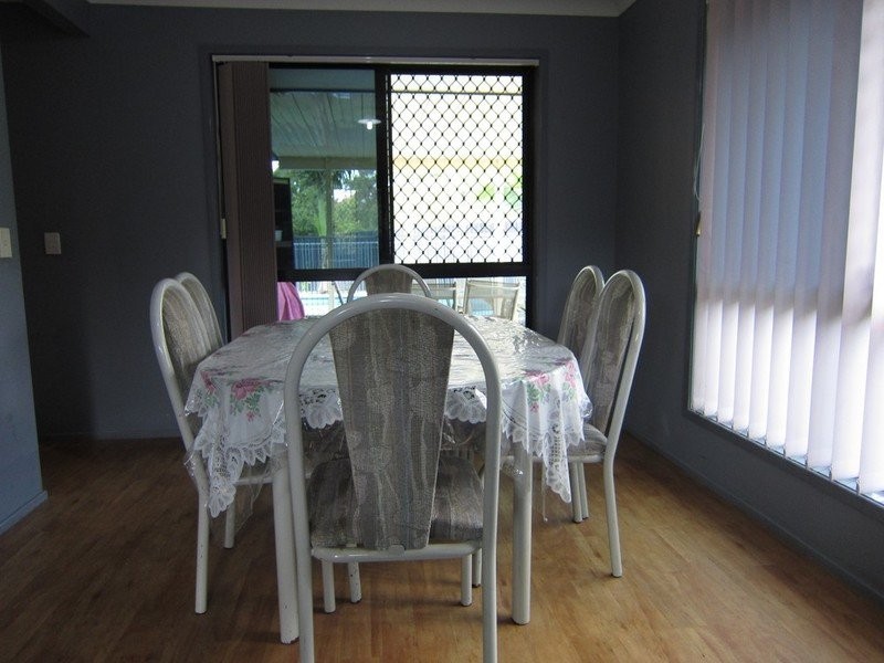 16 Rangeview Drive, Flinders View QLD 4305