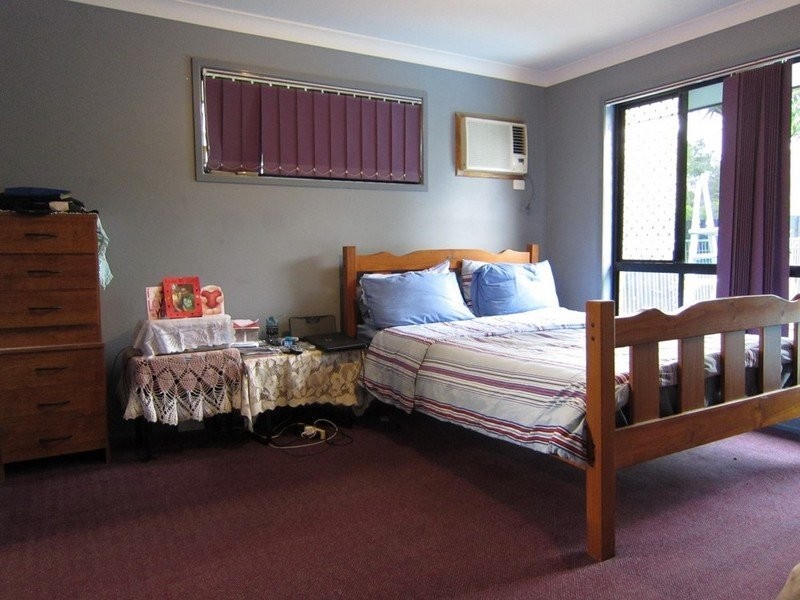 16 Rangeview Drive, Flinders View QLD 4305