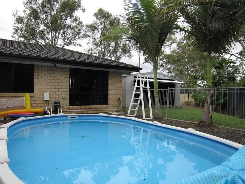 16 Rangeview Drive, Flinders View QLD 4305