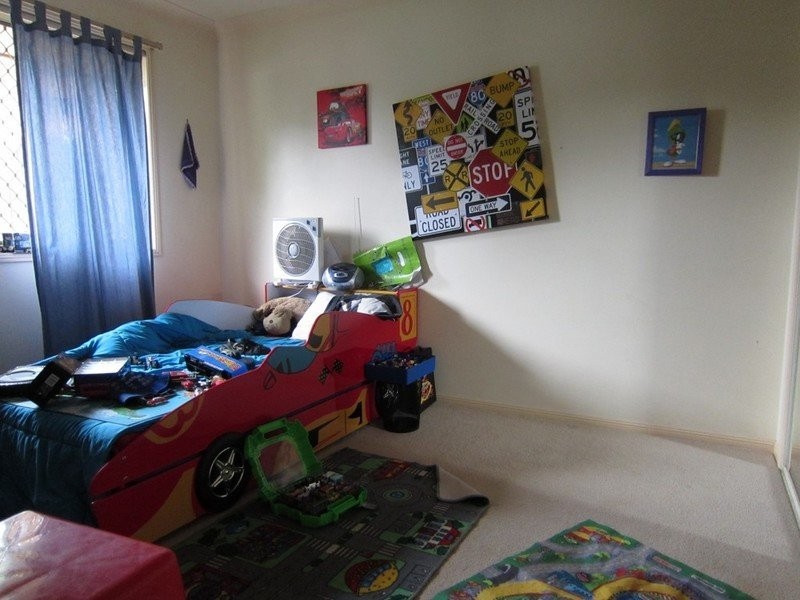 5 Japonica Court, Yamanto QLD 4305