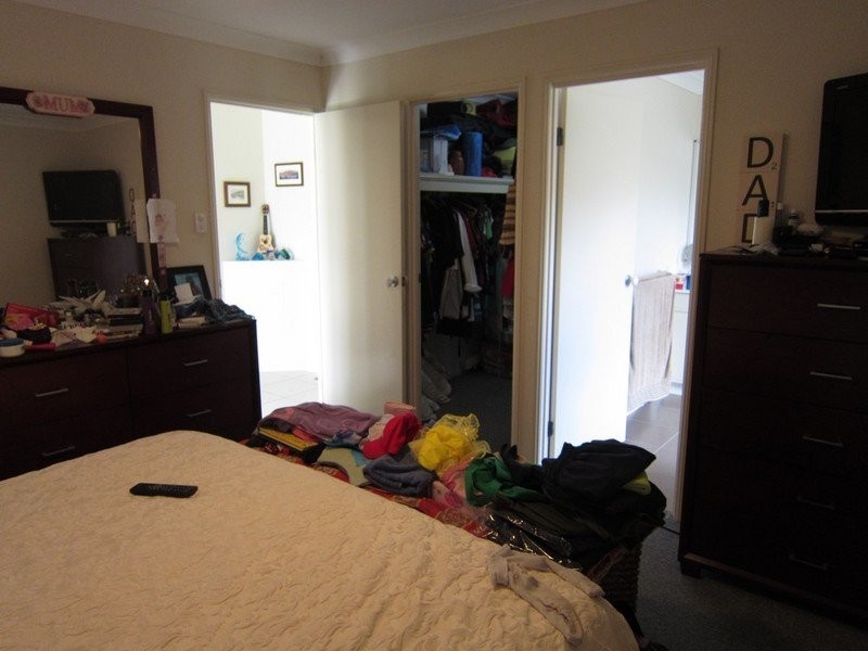 26 Burswood Close, Wulkuraka QLD 4305