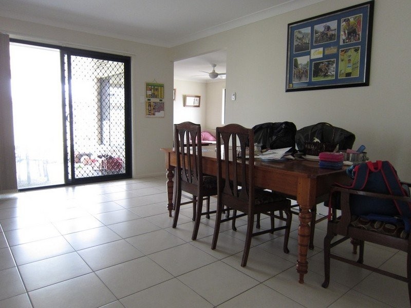 26 Burswood Close, Wulkuraka QLD 4305