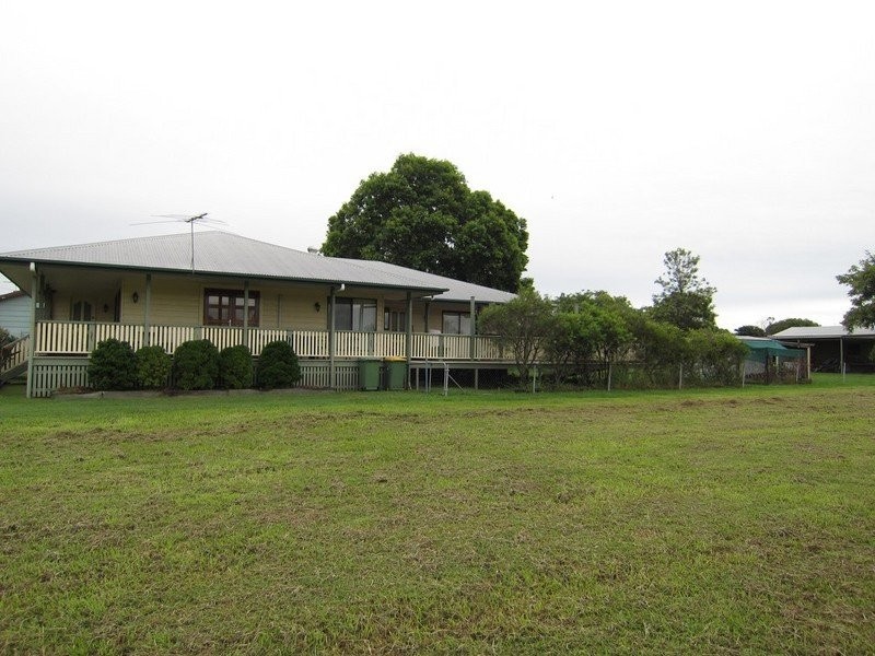 24 Midland Street, Yamanto QLD 4305