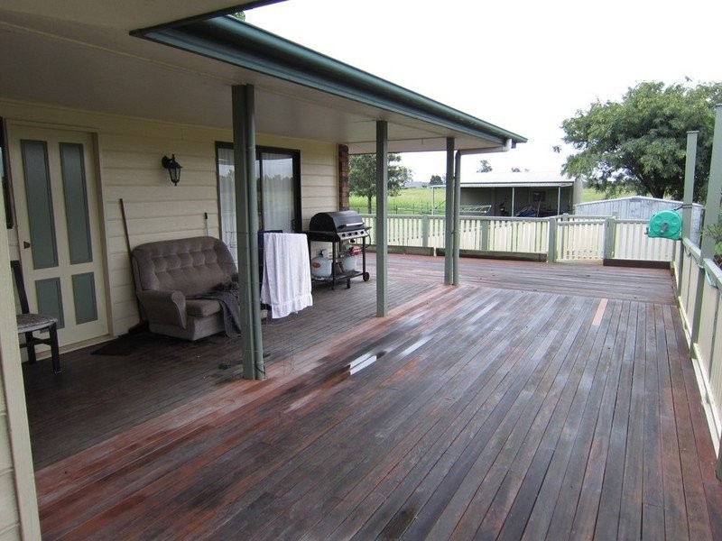 24 Midland Street, Yamanto QLD 4305