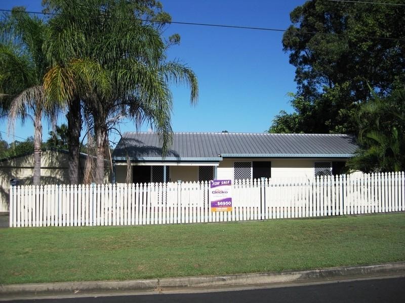 8 Broad Street, Brassall QLD 4305