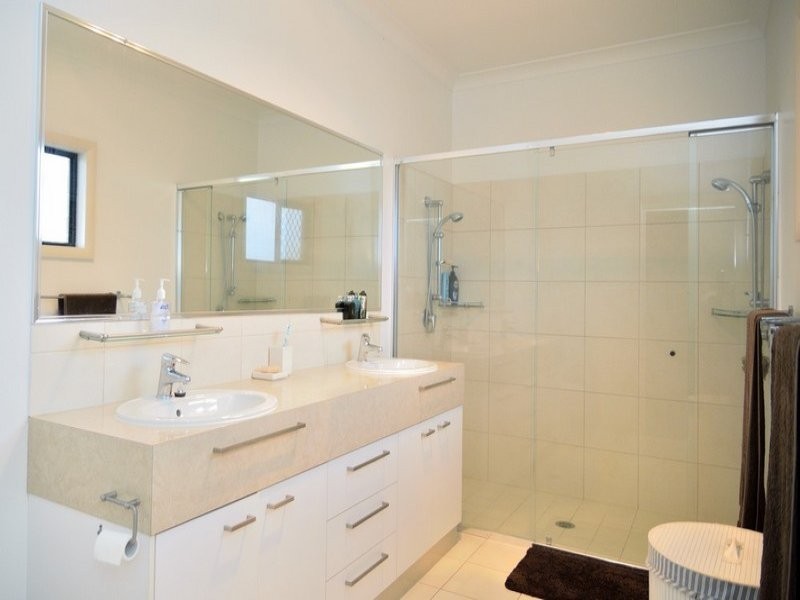 30 Settler Way, Karalee QLD 4306