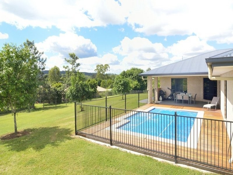 30 Settler Way, Karalee QLD 4306