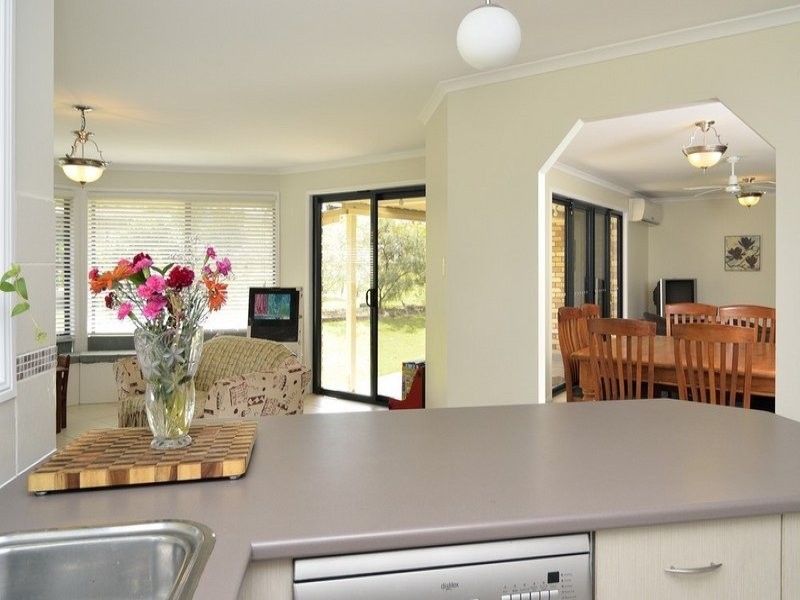 87 Diamantina Circle, Karalee QLD 4306