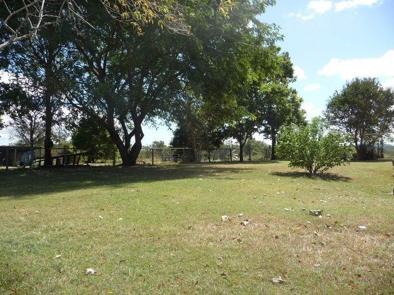 397 Hiddenvale Road, Calvert QLD 4340