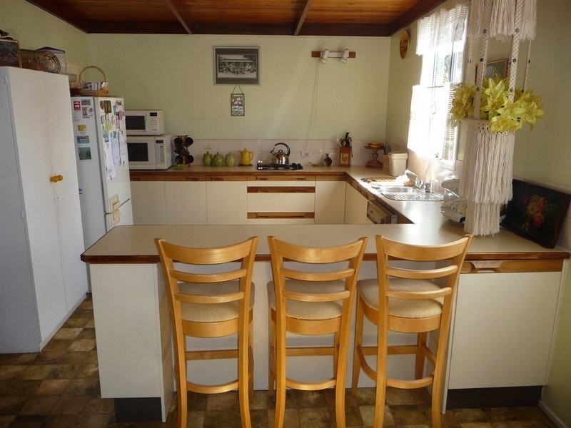 397 Hiddenvale Road, Calvert QLD 4340