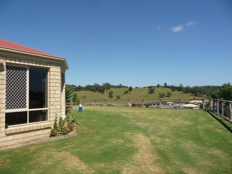59 Harpeng Drive, Minden QLD 4311
