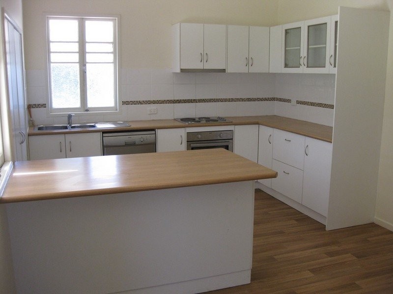 8 Wyman Street, Brassall QLD 4305