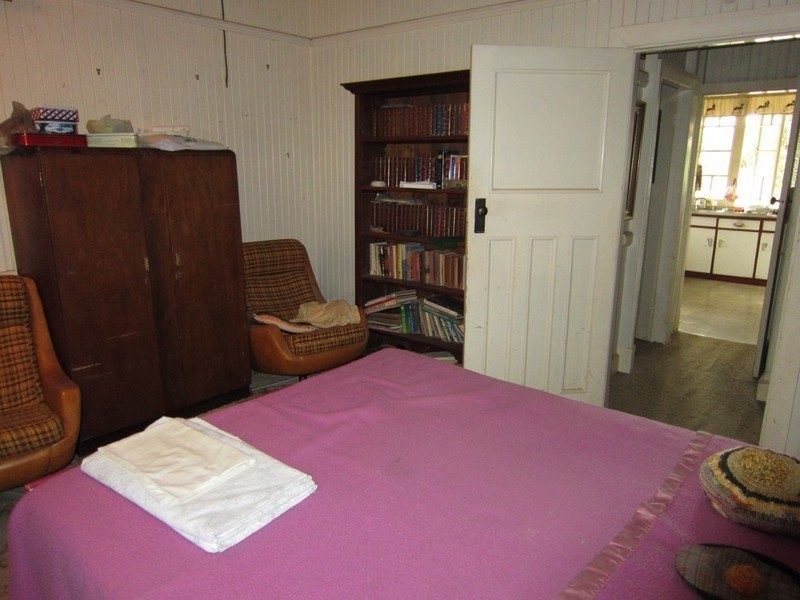 1 Whitehill Road, Newtown QLD 4305