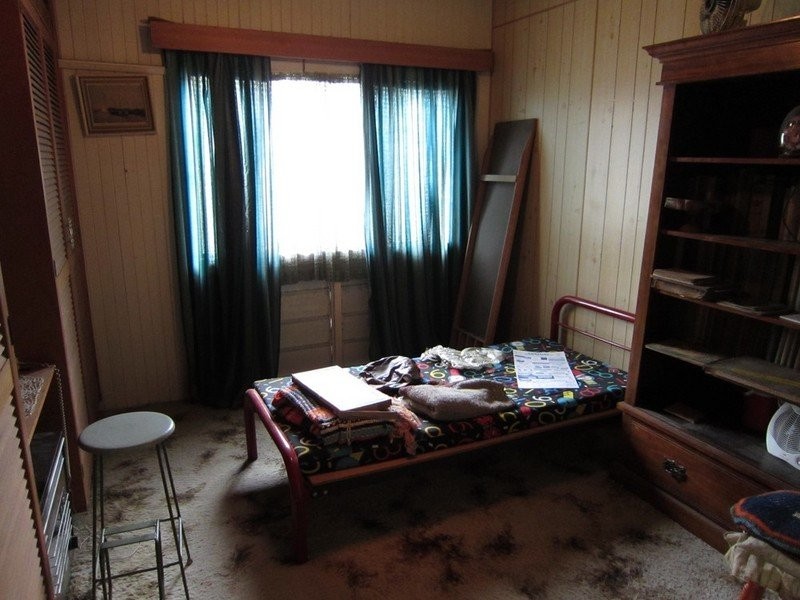 1 Whitehill Road, Newtown QLD 4305