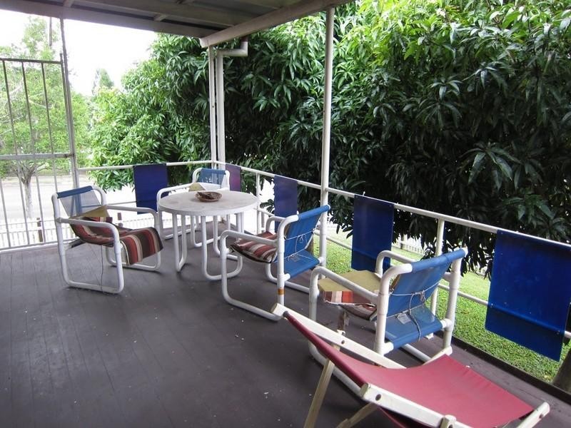 1 Whitehill Road, Newtown QLD 4305