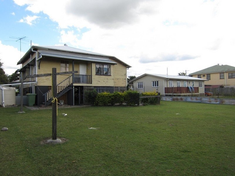 15 Nathan Street, East Ipswich QLD 4305