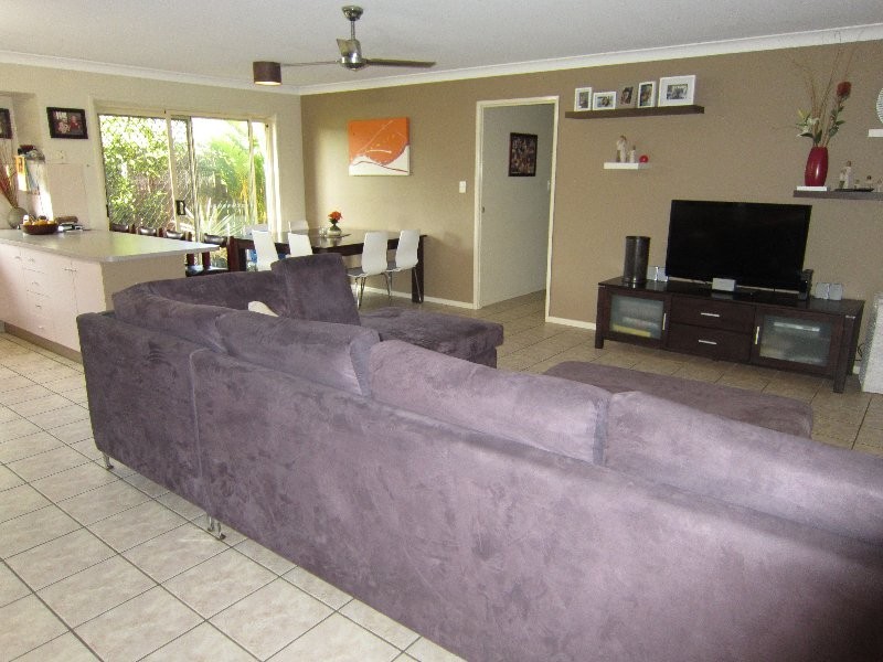 20 Arabian Close, Yamanto QLD 4305