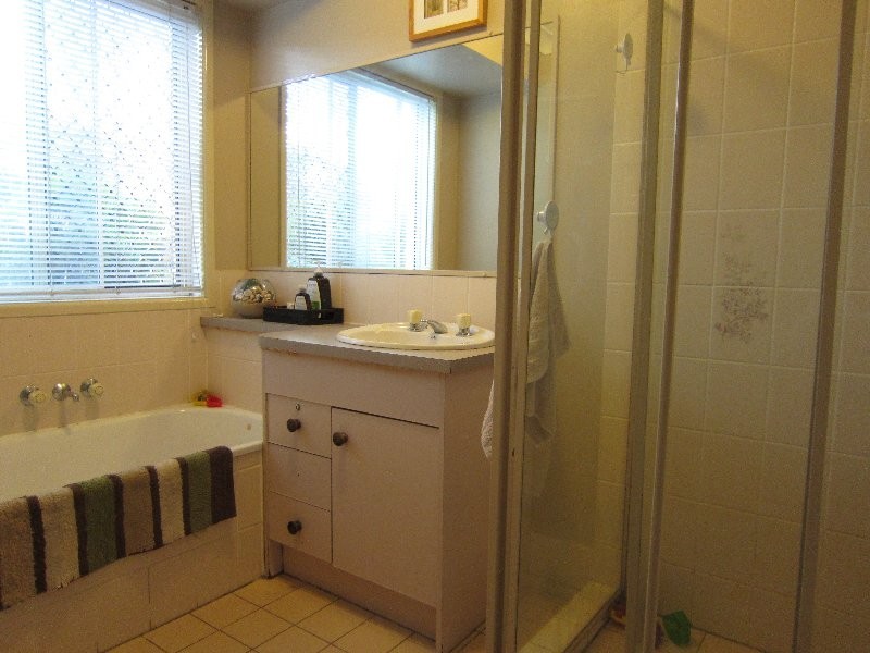 20 Arabian Close, Yamanto QLD 4305