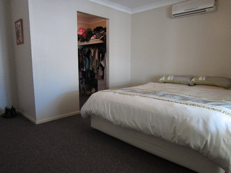 20 Arabian Close, Yamanto QLD 4305