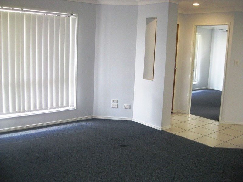 98 Westminster Crescent, Raceview QLD 4305