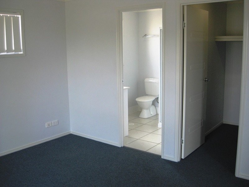 98 Westminster Crescent, Raceview QLD 4305