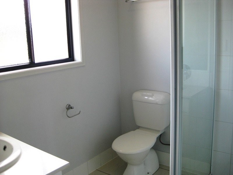 98 Westminster Crescent, Raceview QLD 4305