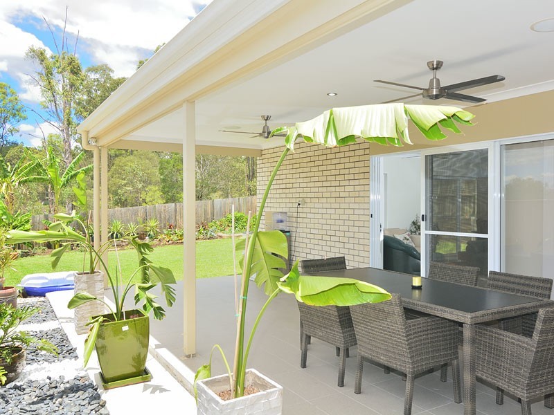 3 Azure Court, Deebing Heights QLD 4306