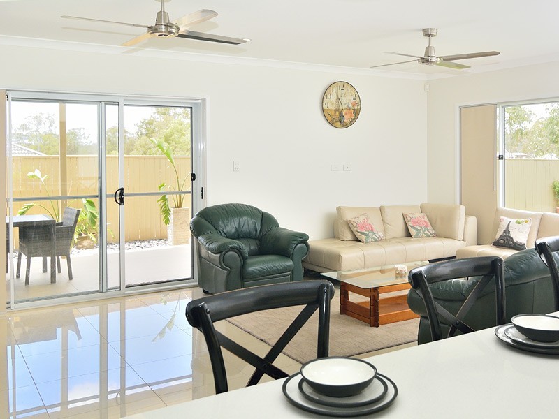 3 Azure Court, Deebing Heights QLD 4306