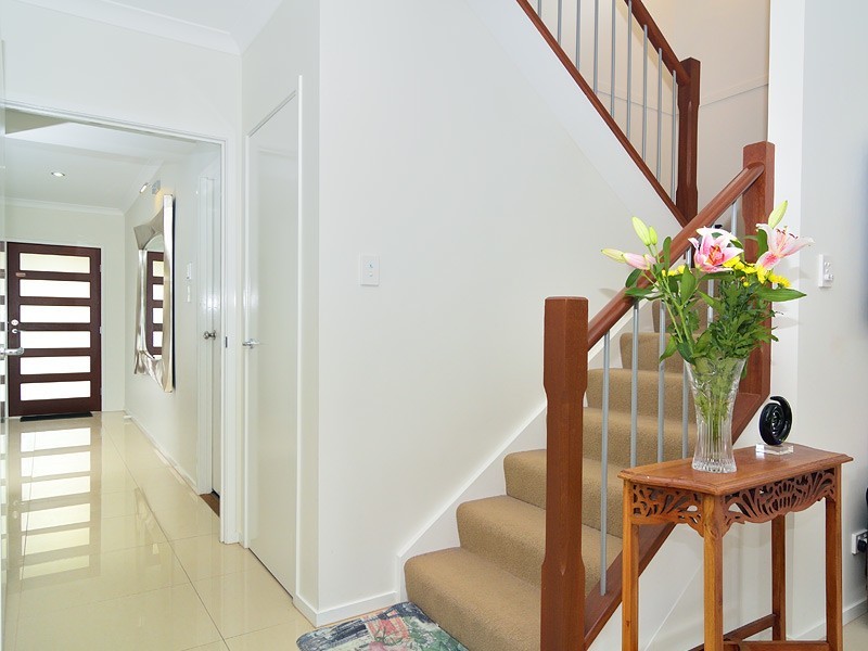 3 Azure Court, Deebing Heights QLD 4306