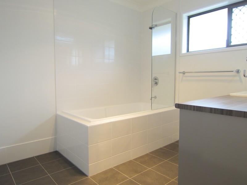 54 Harding Street, Raceview QLD 4305