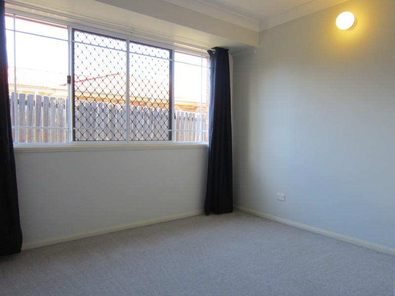 1 Jonquil Circuit, Flinders View QLD 4305