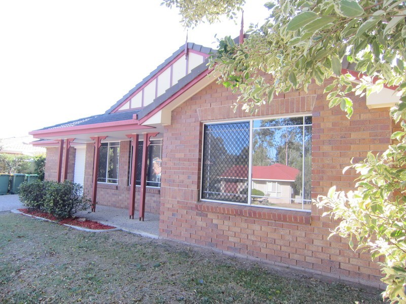 1 Jonquil Circuit, Flinders View QLD 4305