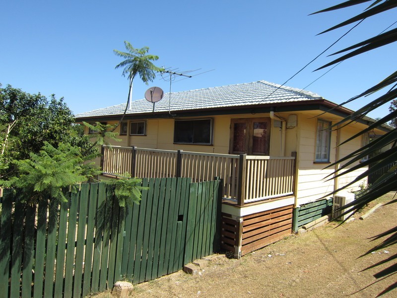 13 Wentworth Street, Leichhardt QLD 4305