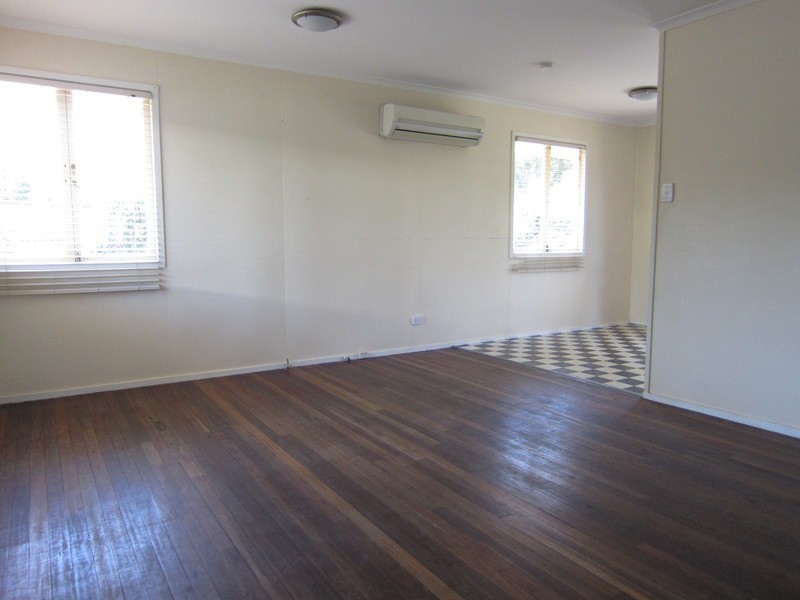 13 Wentworth Street, Leichhardt QLD 4305