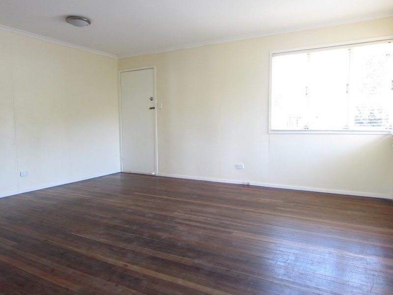 13 Wentworth Street, Leichhardt QLD 4305