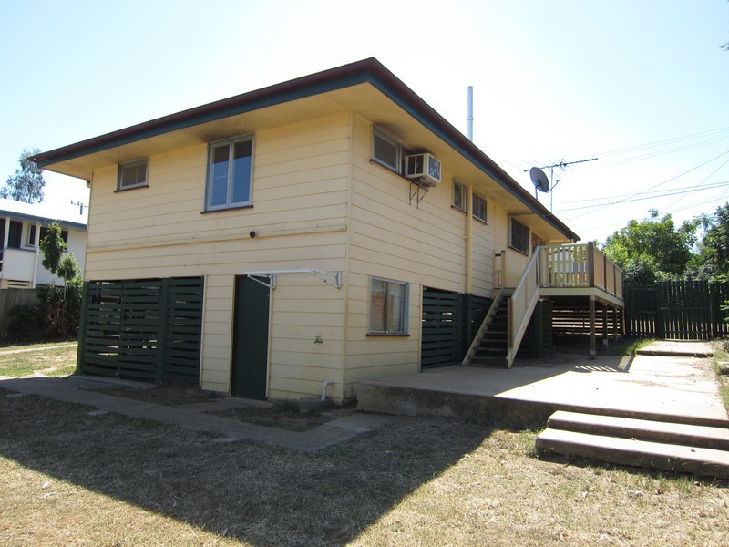 13 Wentworth Street, Leichhardt QLD 4305