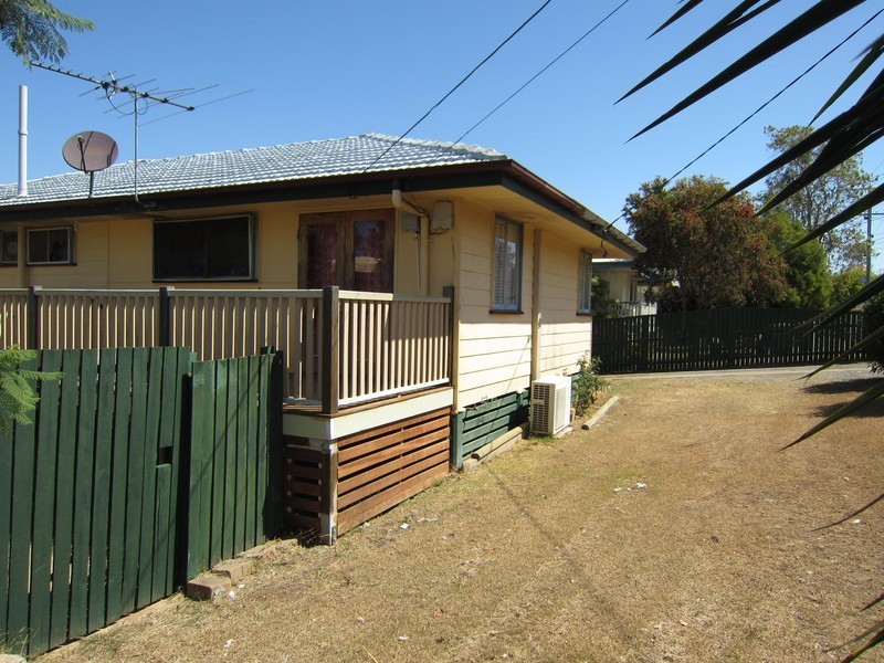 13 Wentworth Street, Leichhardt QLD 4305