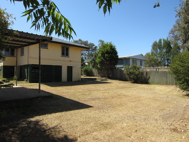 13 Wentworth Street, Leichhardt QLD 4305