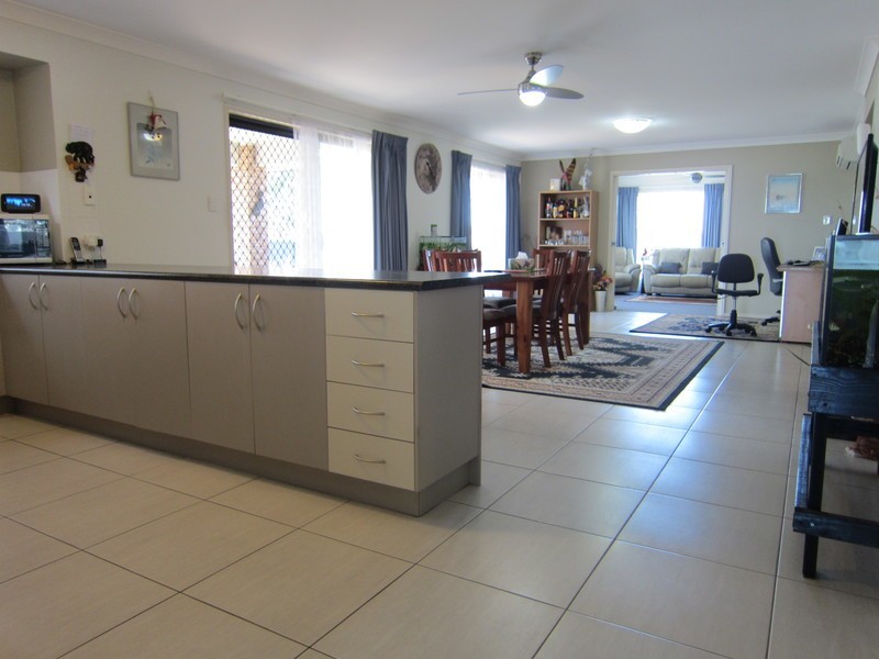 144 Berry Street, Yamanto QLD 4305