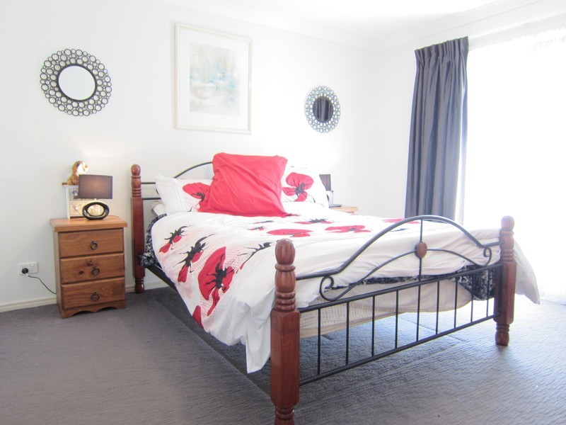 144 Berry Street, Yamanto QLD 4305