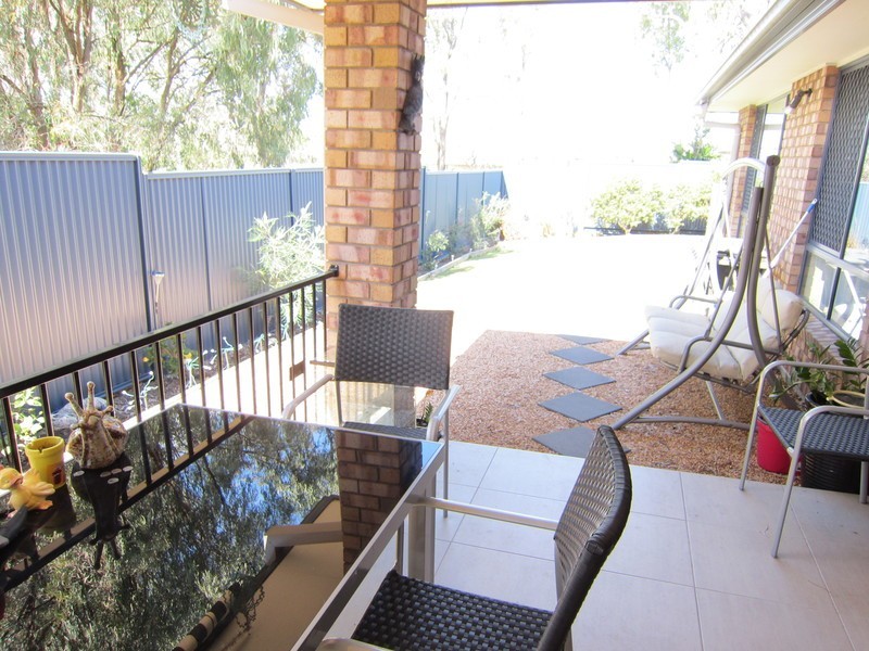 144 Berry Street, Yamanto QLD 4305