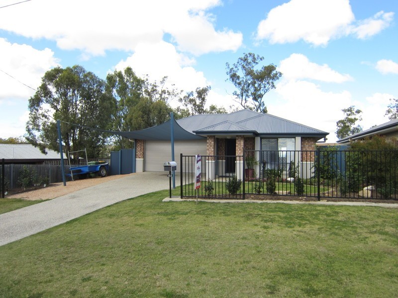 144 Berry Street, Yamanto QLD 4305