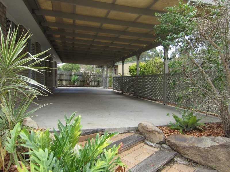 21 Oregon Close, Yamanto QLD 4305