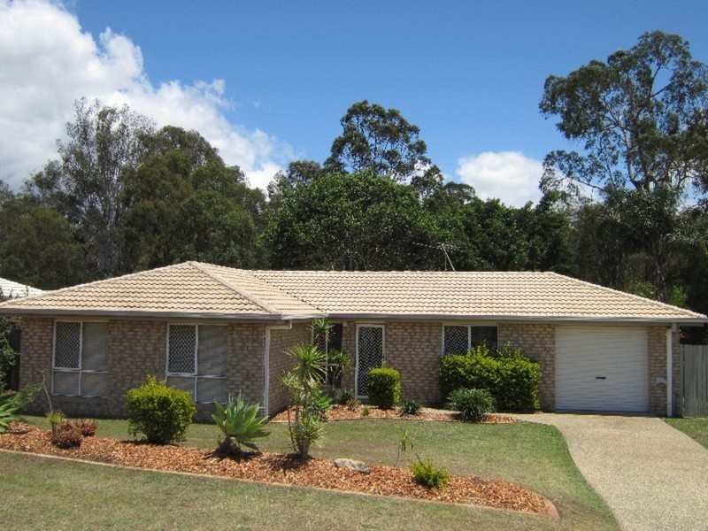 21 Oregon Close, Yamanto QLD 4305
